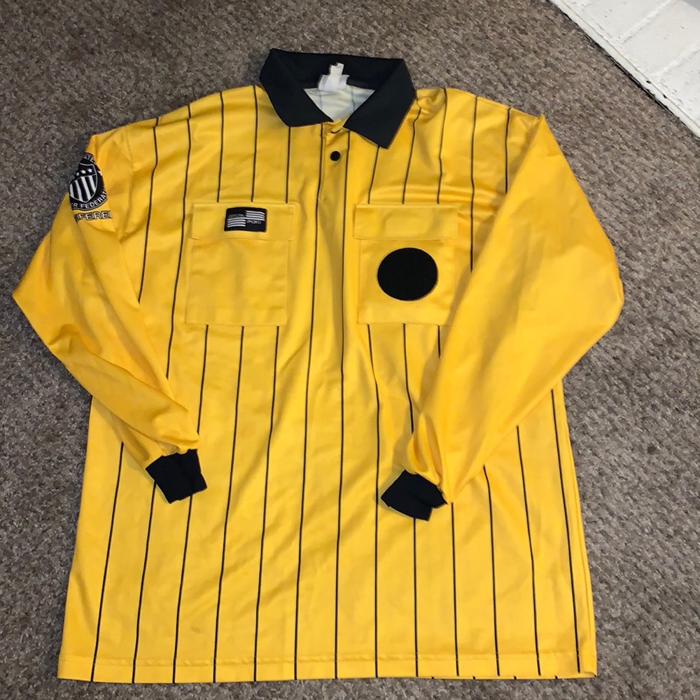 Soccer Federation referee shirt - long sleeve yellow men’s size large